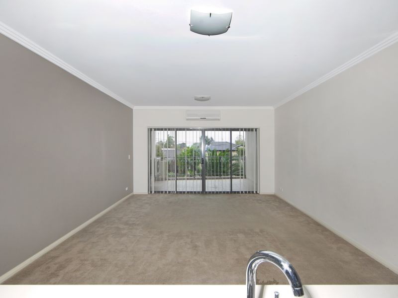 11/18-24 Torrens Avenue, The Entrance NSW 2261