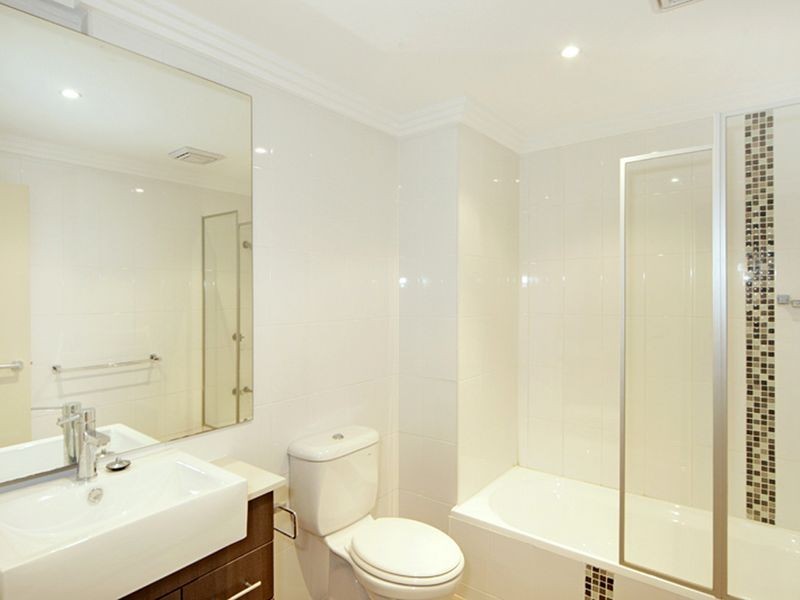 11/18-24 Torrens Avenue, The Entrance NSW 2261