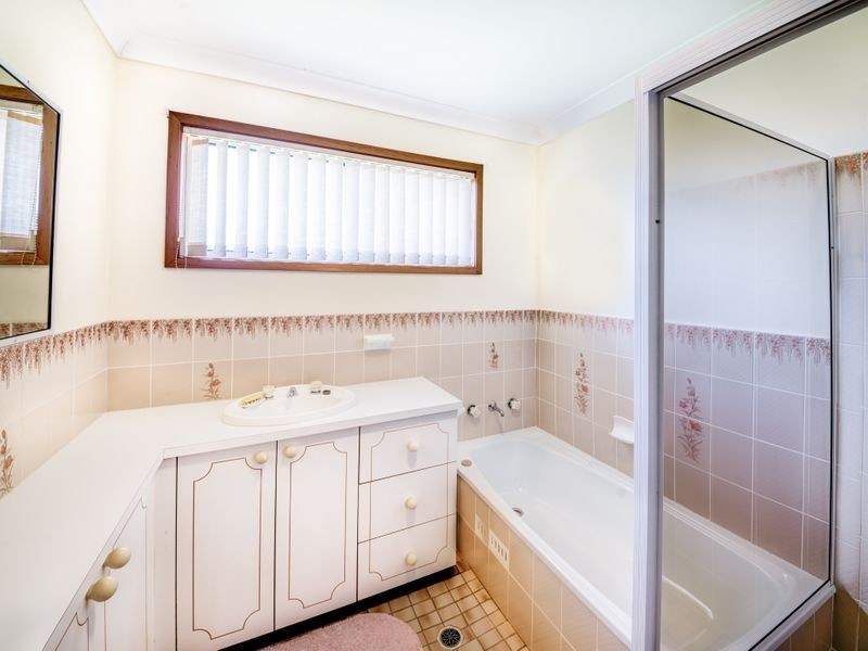 9 Tuggerah Parade, The Entrance NSW 2261