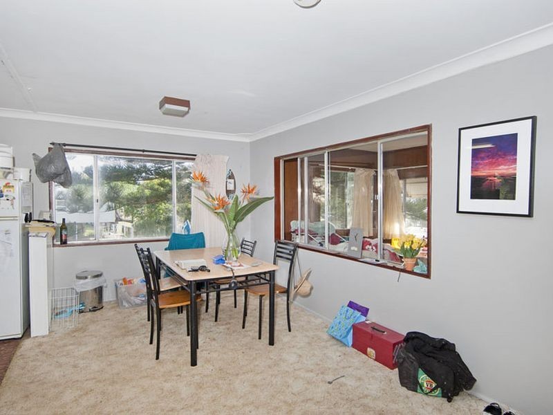 2 Bondi Road, The Entrance North NSW 2261