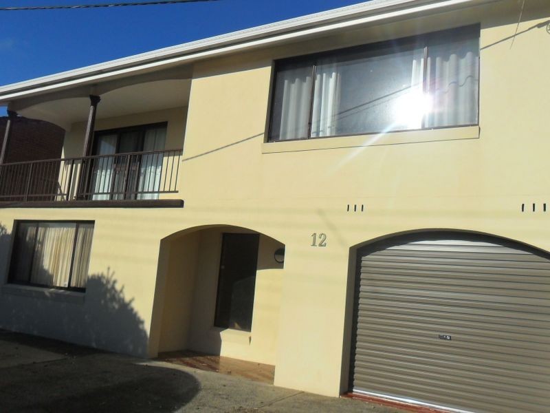 12 Wilfred Barrett Drive, The Entrance North NSW 2261