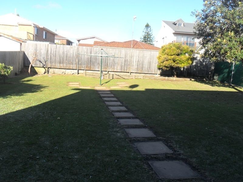 12 Wilfred Barrett Drive, The Entrance North NSW 2261