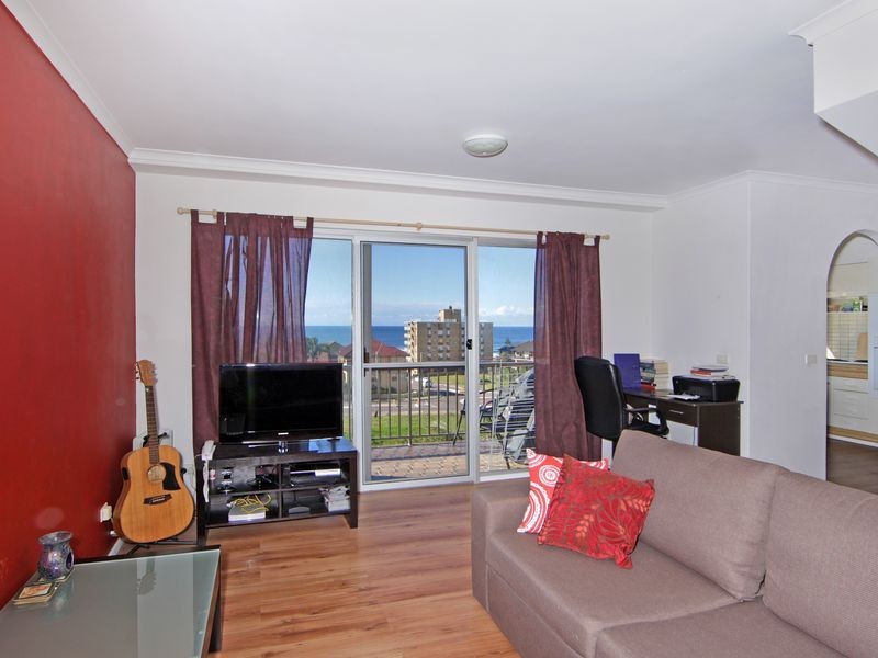 8/3-5 Fairport Avenue, The Entrance NSW 2261