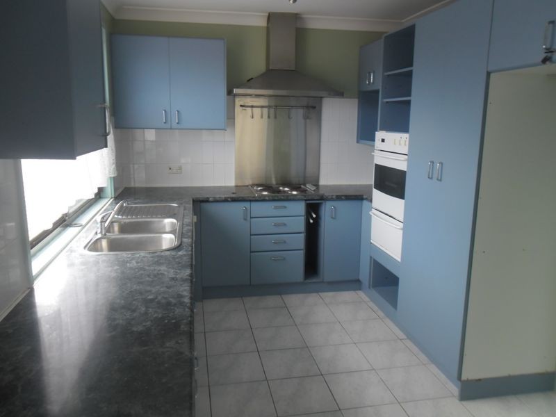 37 Bondi Road, The Entrance North NSW 2261