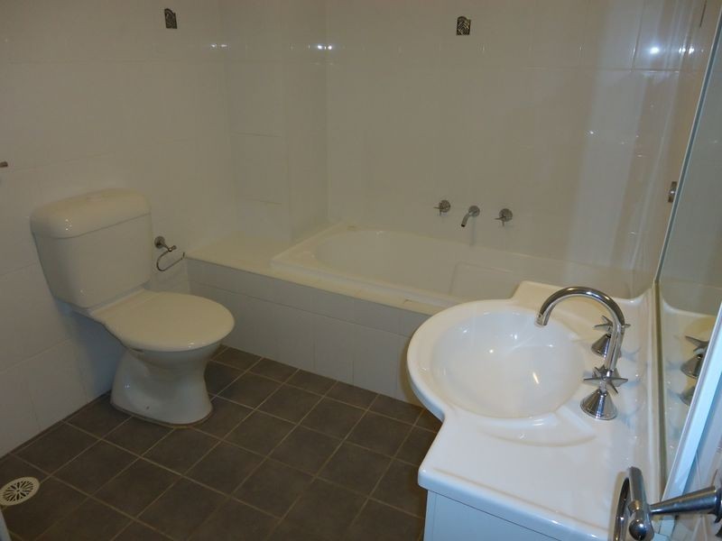 2/54-66 Hutton Road, The Entrance North NSW 2261