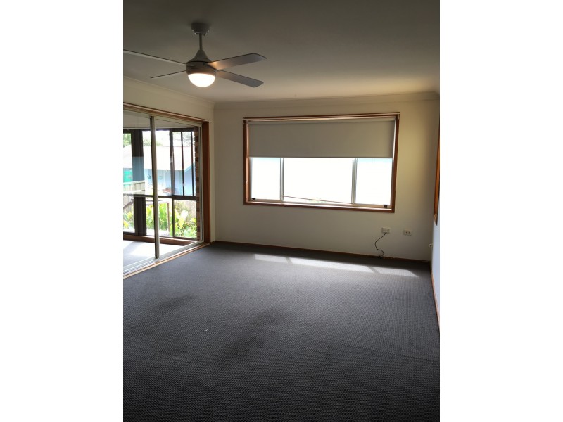 1/9 Warrigal Street, The Entrance NSW 2261