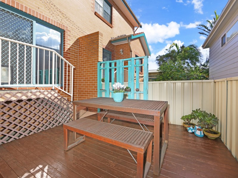 2/86 Hutton Road, The Entrance North NSW 2261