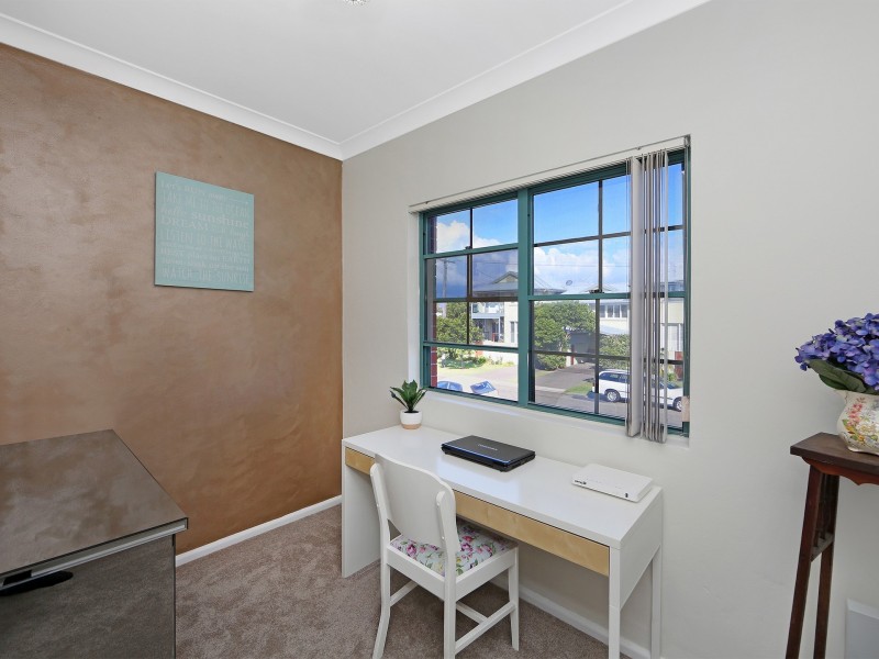 2/86 Hutton Road, The Entrance North NSW 2261