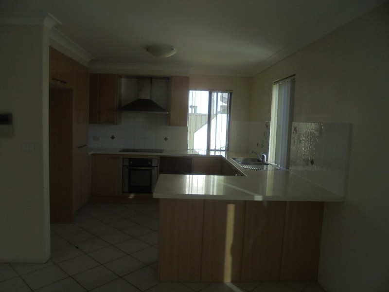 8/74 Hutton Road, The Entrance North NSW 2261