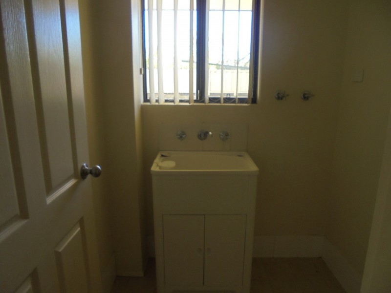 8/74 Hutton Road, The Entrance North NSW 2261