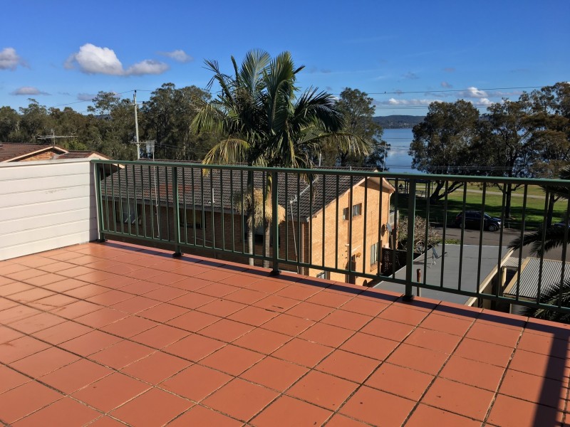 2/35 Gordon Road, Long Jetty NSW 2261