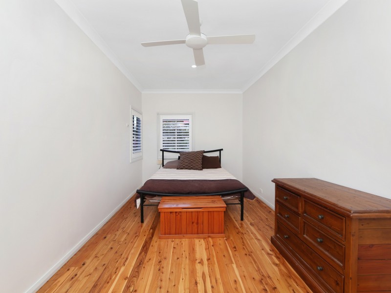 10 Anzac Road, Long Jetty NSW 2261