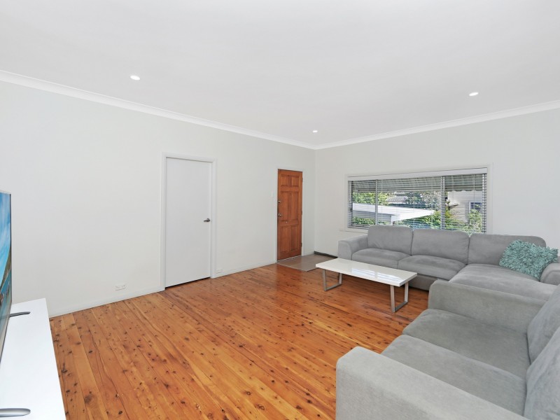 10 Anzac Road, Long Jetty NSW 2261