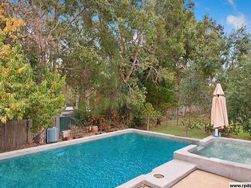 62 Narambi Road, Buff Point NSW 2262