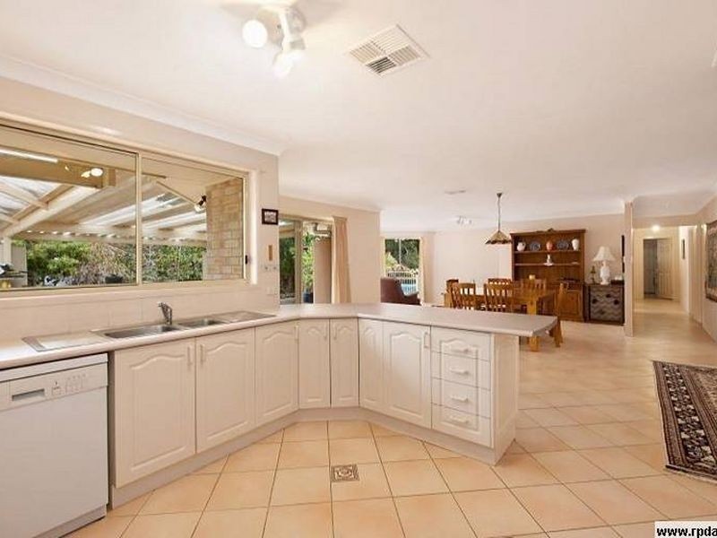 62 Narambi Road, Buff Point NSW 2262