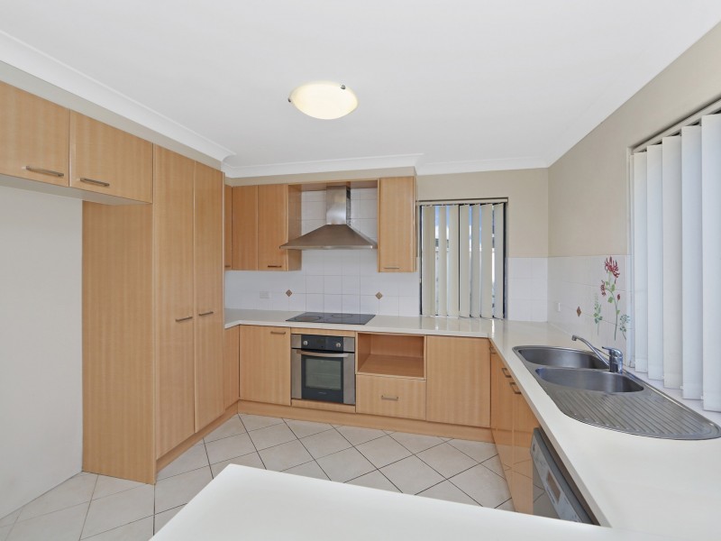 8/74 Hutton Road, The Entrance North NSW 2261