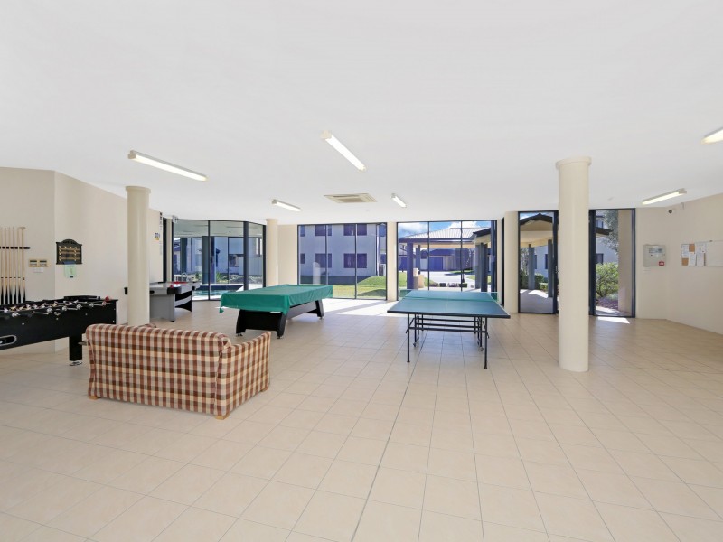 8/74 Hutton Road, The Entrance North NSW 2261