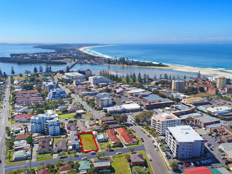 10 Armidale Street, The Entrance NSW 2261