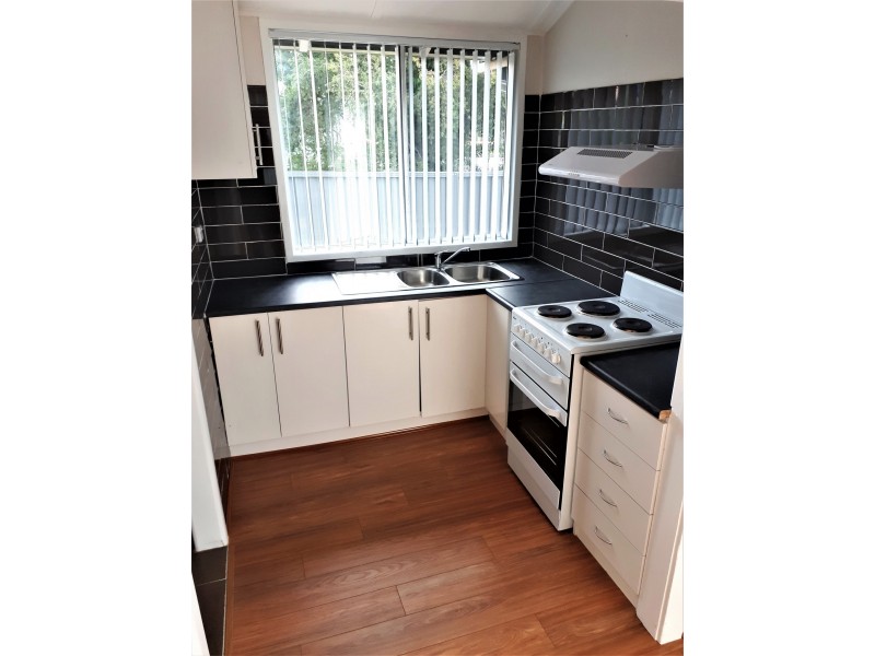 33A Torrens Avenue, The Entrance NSW 2261