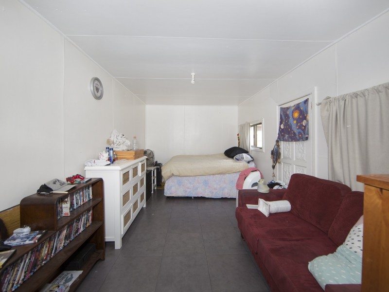 51 Anzac Road, Long Jetty NSW 2261