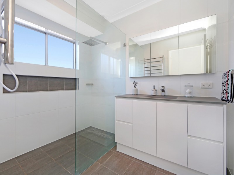 81 George Evans Road, Killarney Vale NSW 2261