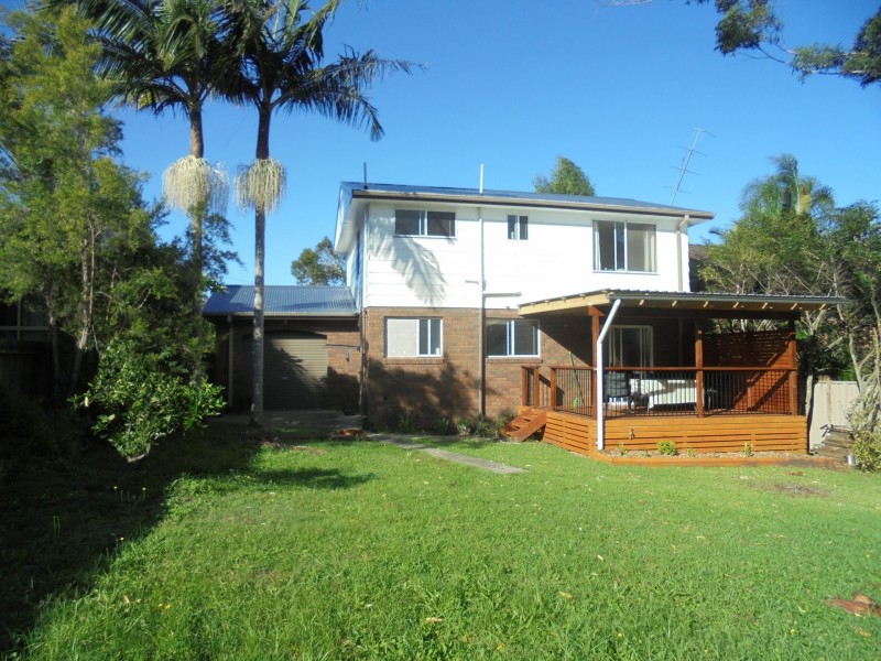 5 Ferndell Way, Berkeley Vale NSW 2261