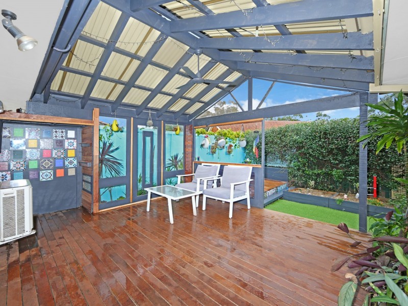 1/21A Sir Joseph Banks Drive, Bateau Bay NSW 2261