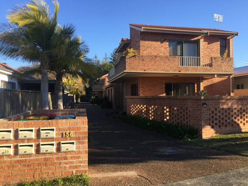2/156 Ocean Parade, Blue Bay NSW 2261