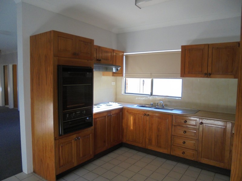 2/156 Ocean Parade, Blue Bay NSW 2261