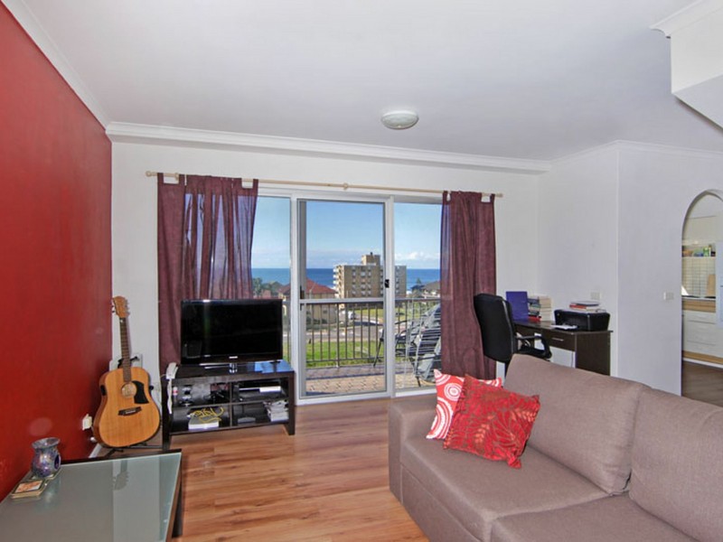 8/3-5 Fairport Avenue, The Entrance NSW 2261