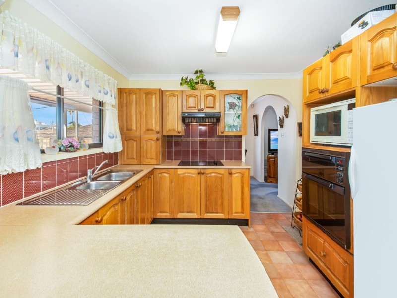 20 Bay Road, The Entrance NSW 2261