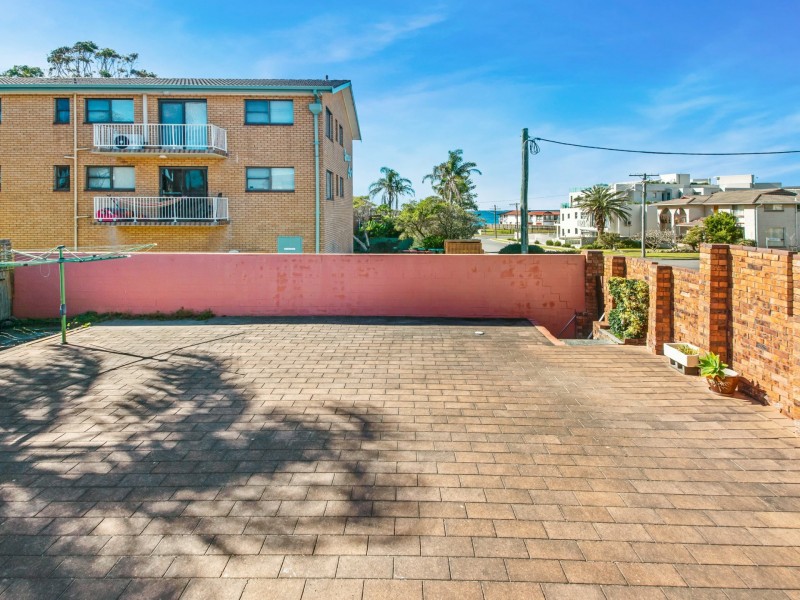 20 Bay Road, The Entrance NSW 2261