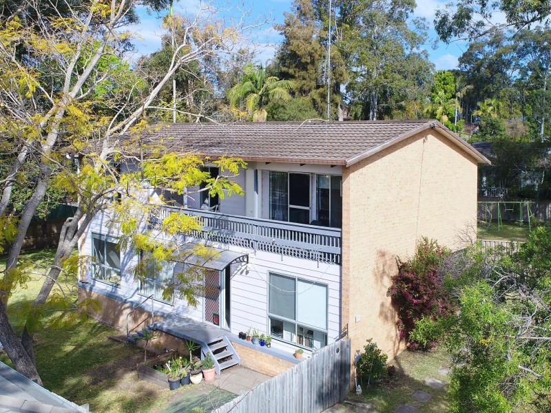 27 The Glen, Berkeley Vale NSW 2261