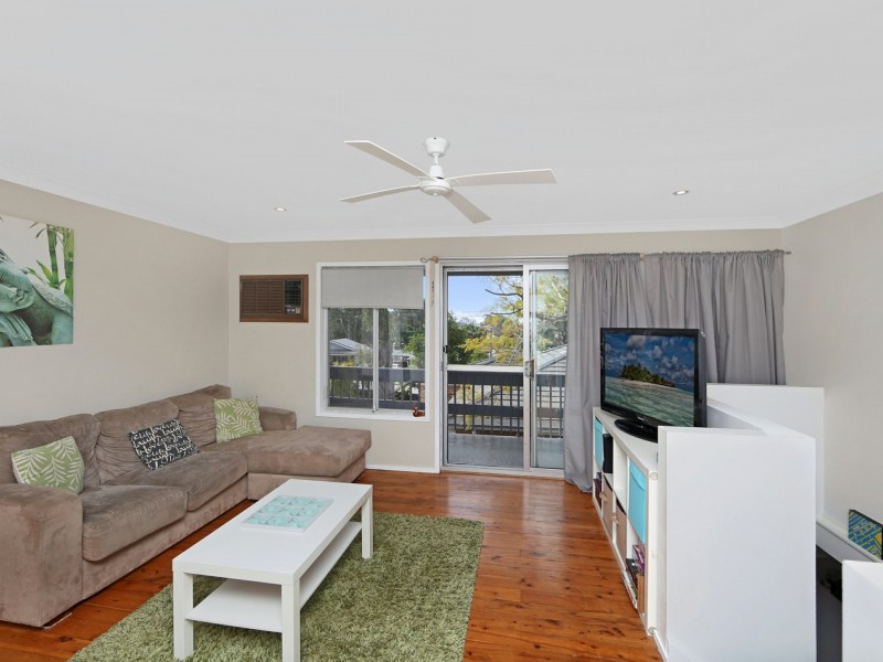 27 The Glen, Berkeley Vale NSW 2261