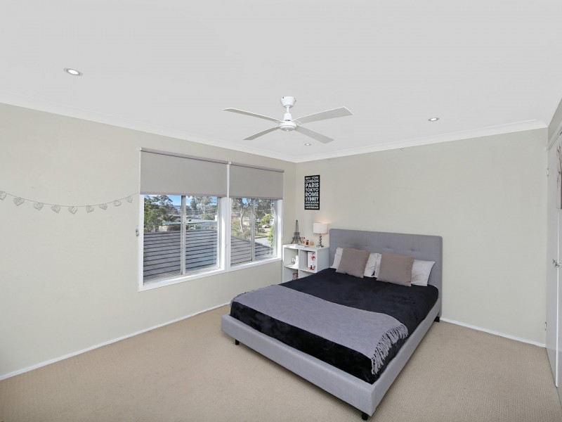 27 The Glen, Berkeley Vale NSW 2261
