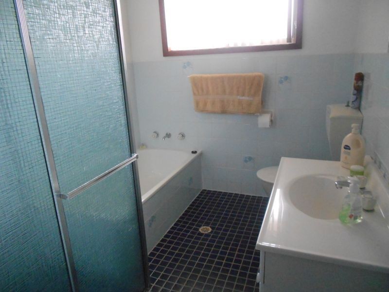 4/124 Hutton Road, The Entrance North NSW 2261