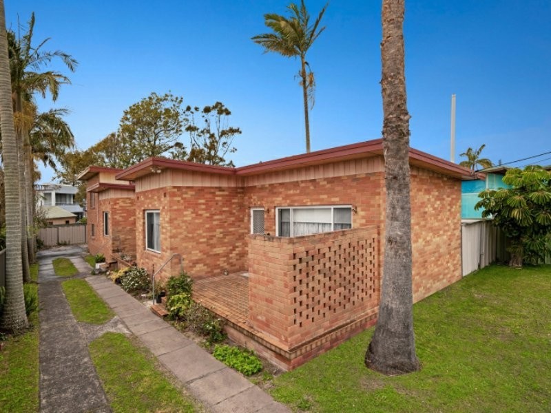 10 Bay Road, The Entrance NSW 2261