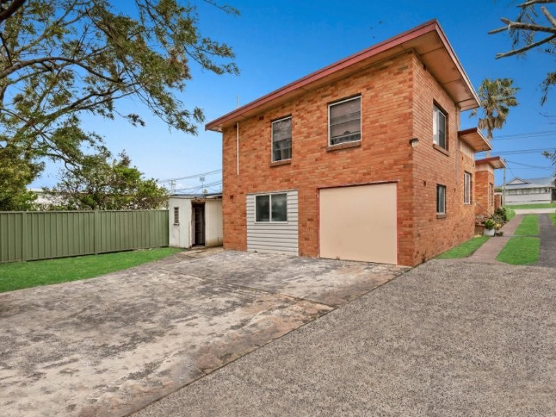 10 Bay Road, The Entrance NSW 2261