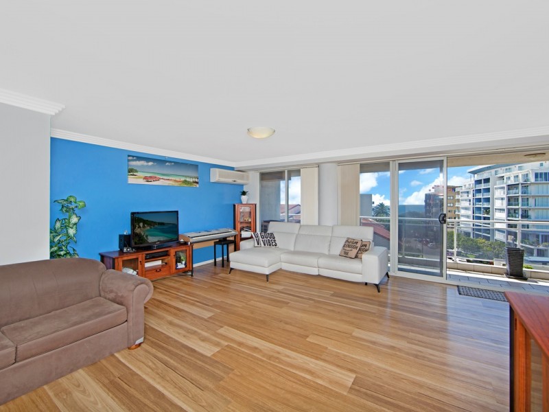 304/18 Dening Street, The Entrance NSW 2261