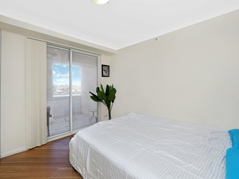 304/18 Dening Street, The Entrance NSW 2261