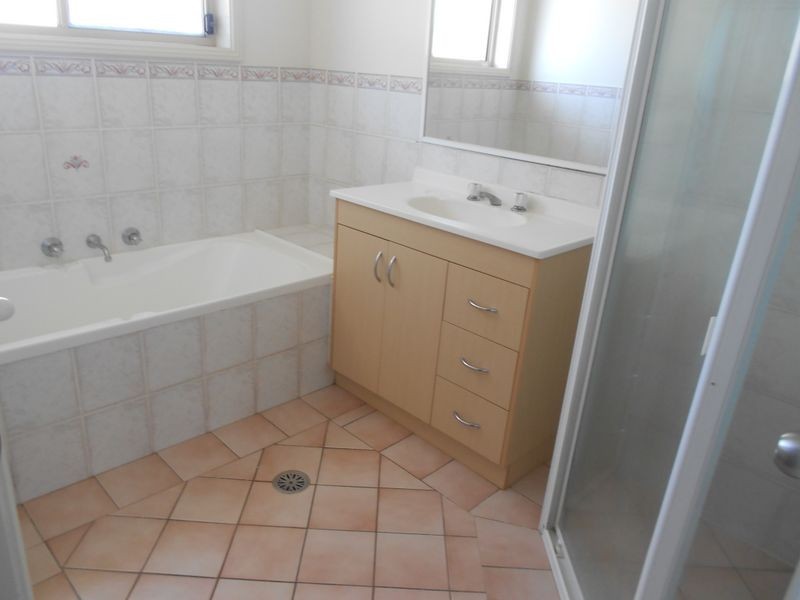 2/58 Lakeside Parade, The Entrance NSW 2261