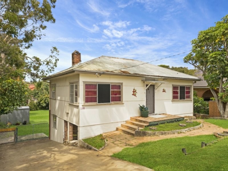 105 Oakland Avenue, The Entrance NSW 2261