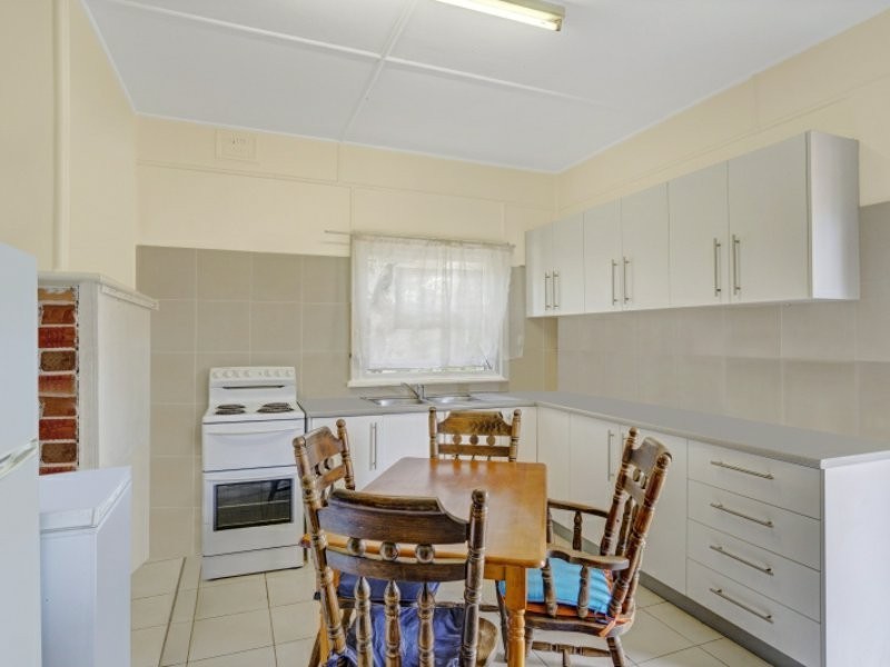 105 Oakland Avenue, The Entrance NSW 2261