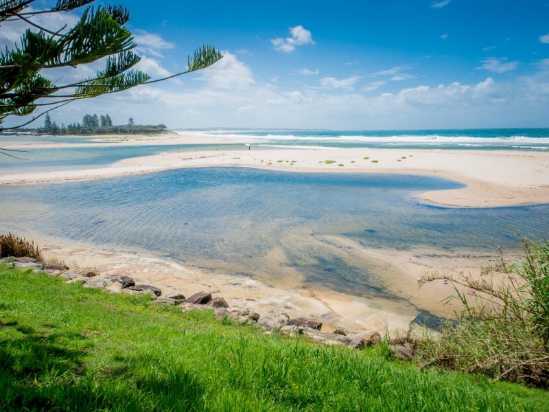 105 Oakland Avenue, The Entrance NSW 2261