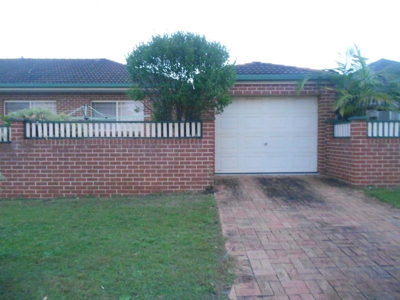 1 Currawong Street, Blue Bay NSW 2261