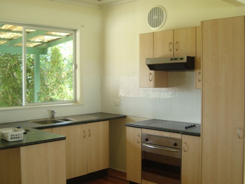 6 Battley Avenue, The Entrance NSW 2261