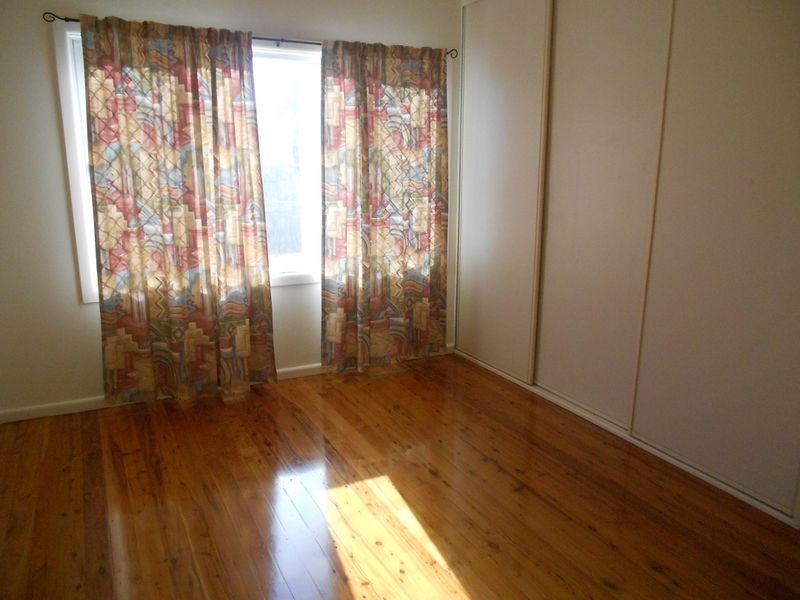 6 Battley Avenue, The Entrance NSW 2261