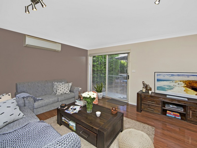 2/236 Cresthaven Avenue, Bateau Bay NSW 2261