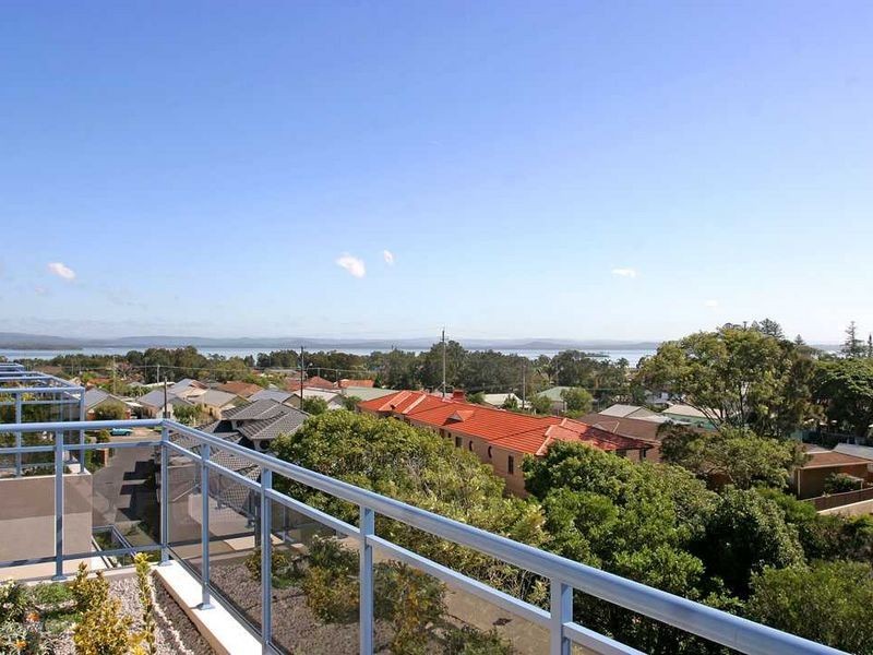 27/15-19 Torrens Avenue, The Entrance NSW 2261