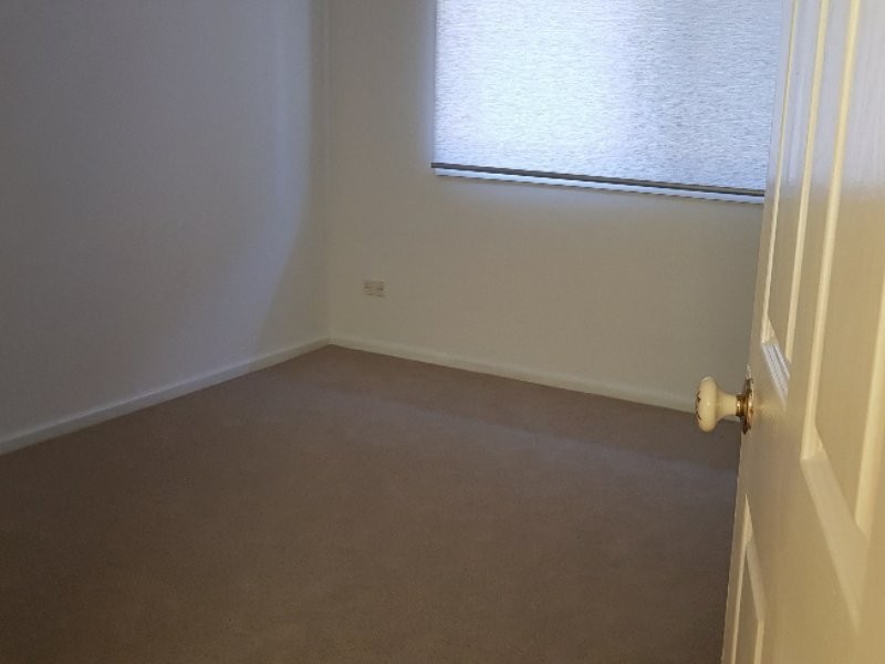 2 Adelaide Street, Killarney Vale NSW 2261